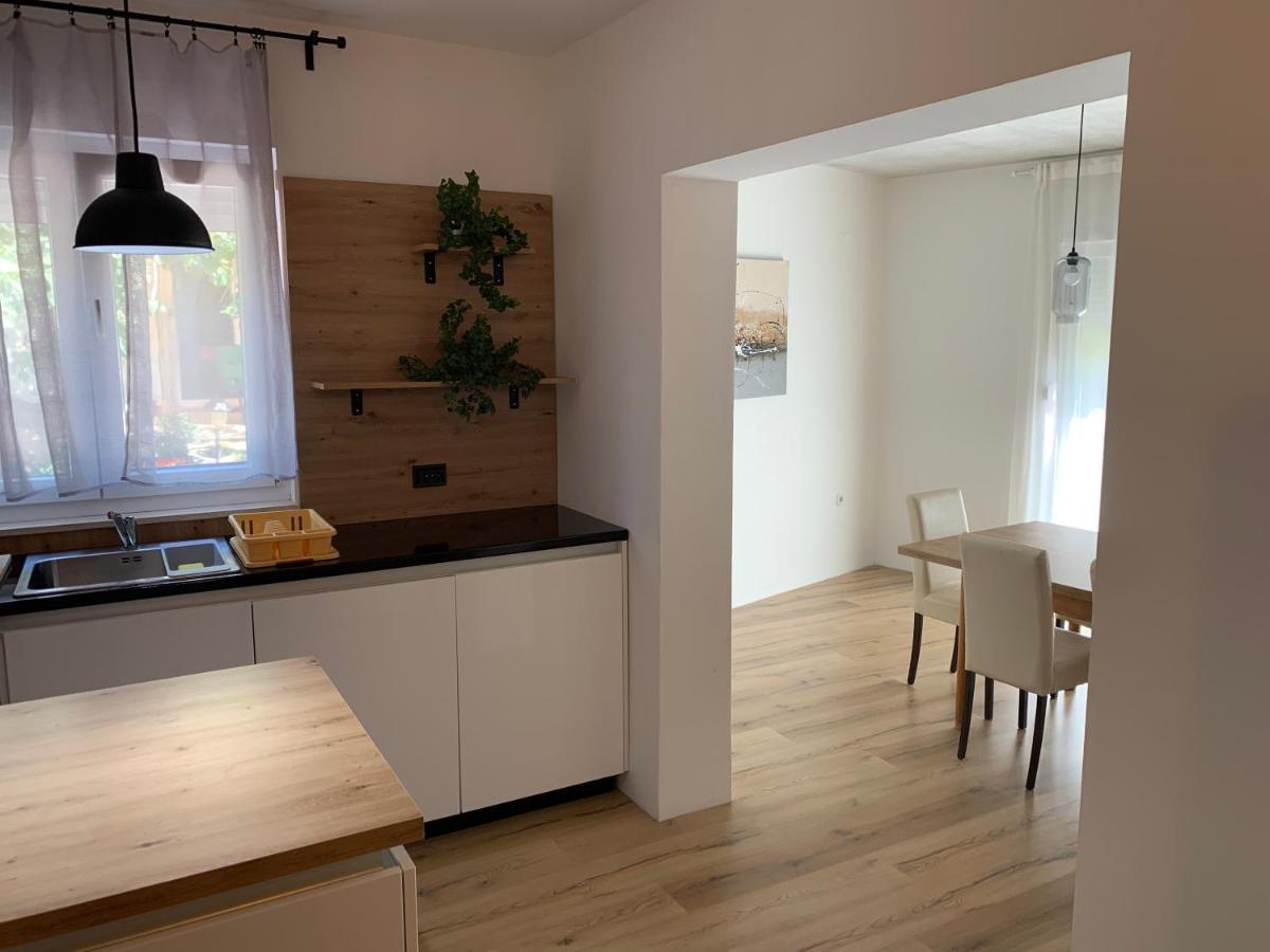 Apartments Vitez Zára Kültér fotó