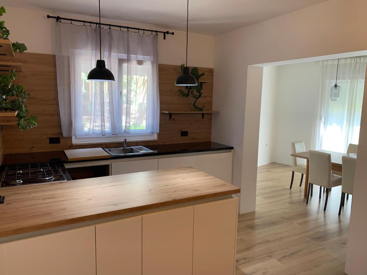 Apartments Vitez Zára Kültér fotó